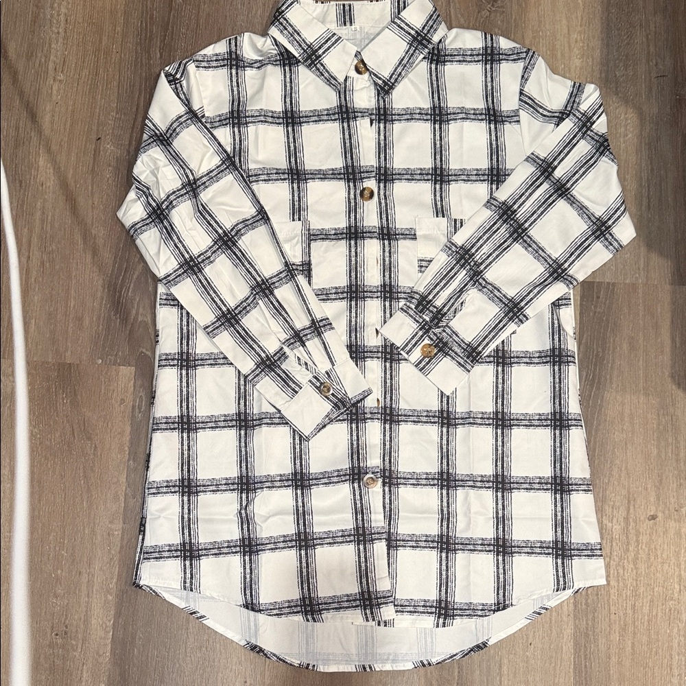 Black and White Plaid Button-Up Shirt